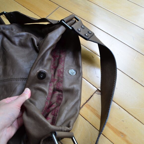 Gianni Bini Brown Leather Satchel Hobo Shoulder Bag Purse - Picture 10 of 14